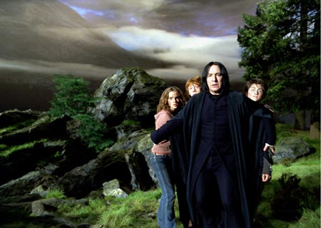 Luna Snape نیم‌رخ